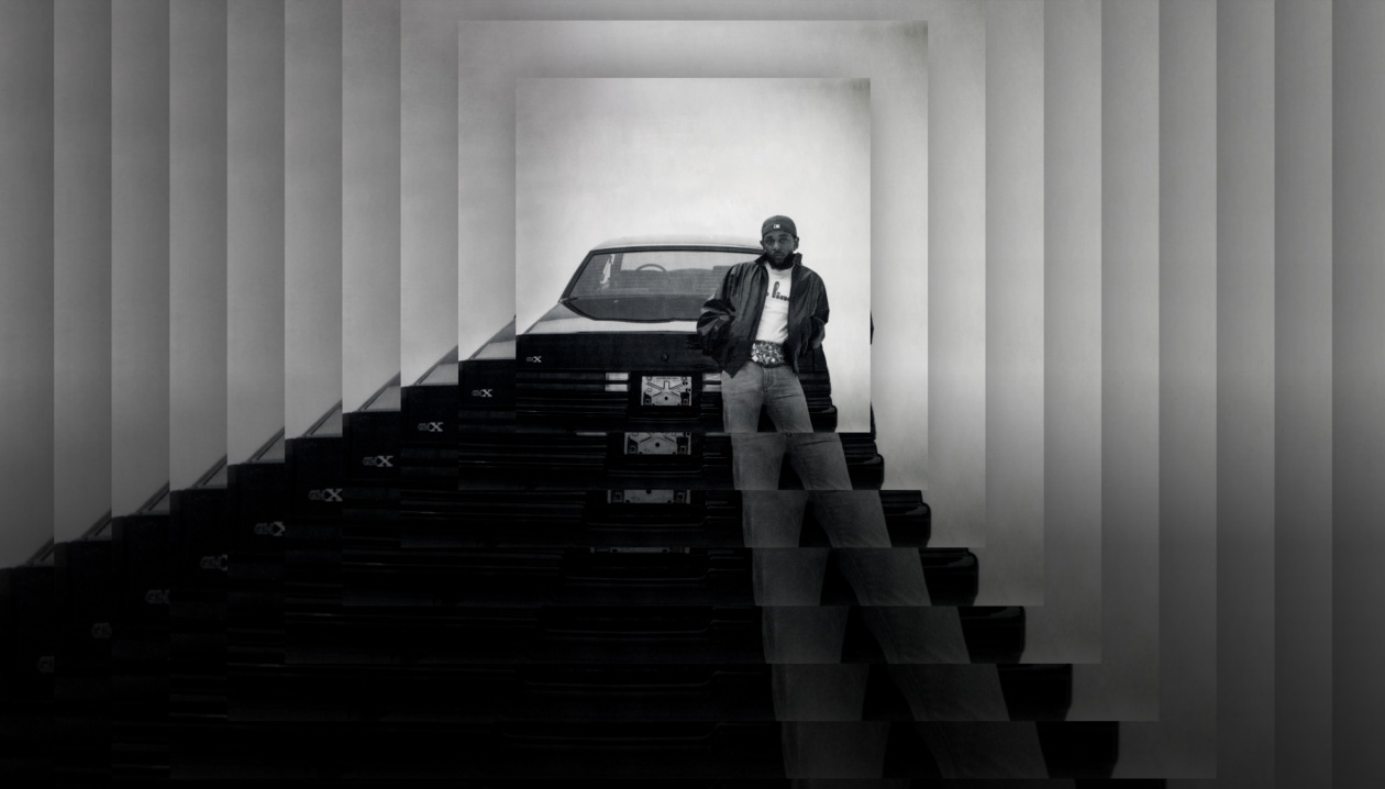 Das Cover von Kendrick Lamars Album „GNX“ zeigt Kendrick Lamar, der an einem Auto lehnt – einem Buick GNX von 1987. Das Albumcover ist mehrfach übereinandergelegt.
